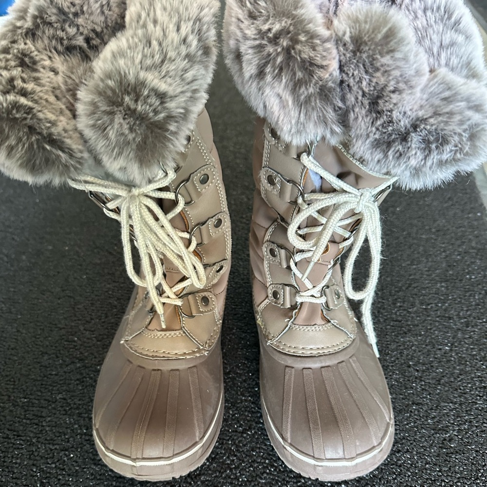 London Fog snow boots for kids